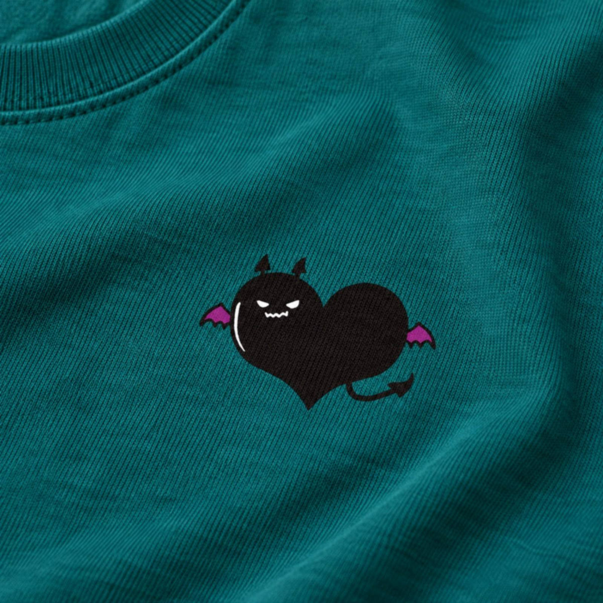 悪魔ハート「でももん」キッズTシャツ アップルグリーン プリント接写・上質天竺の質感