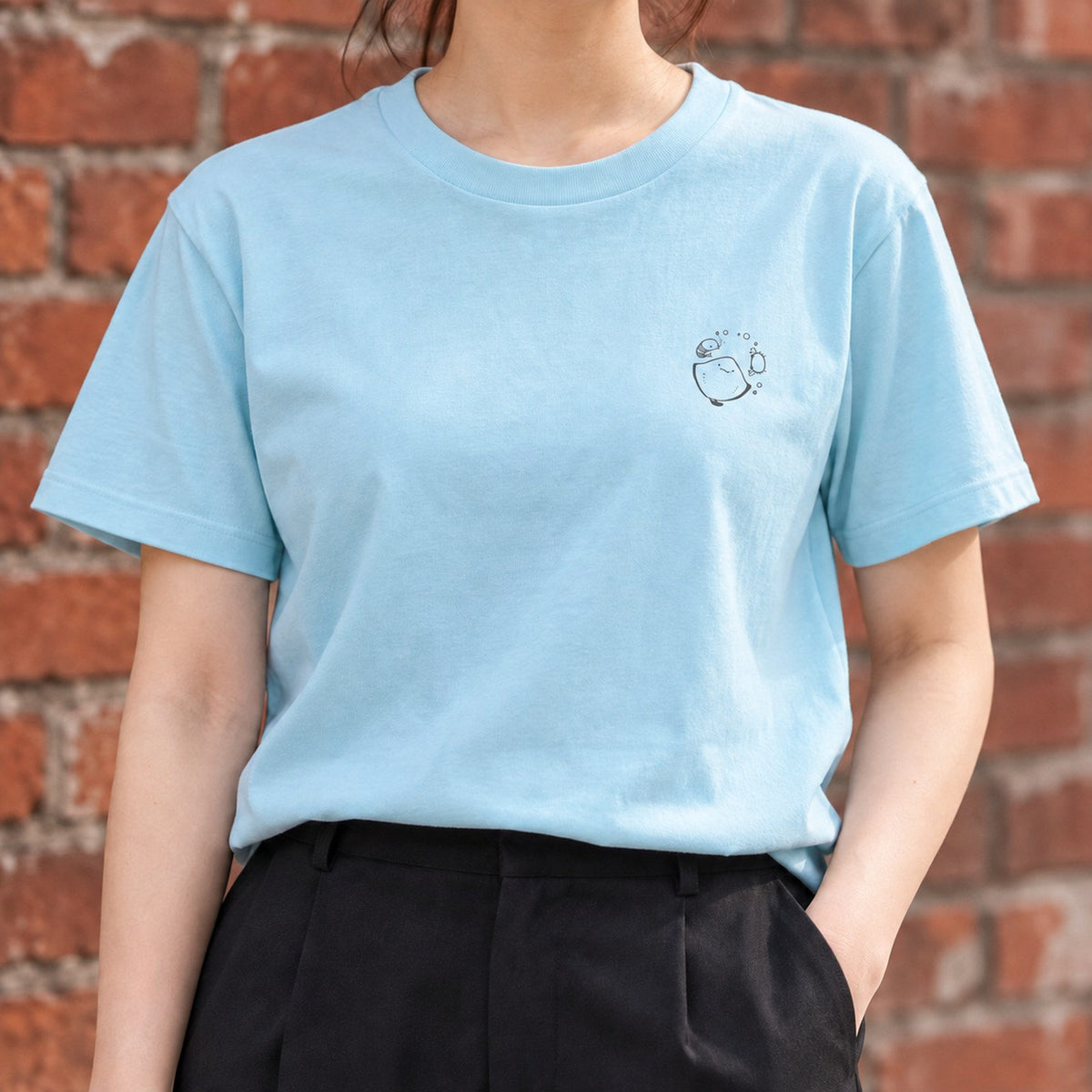エイ ワンポイントTシャツ「えいみょん」｜海の仲間と、ぷかぷか。