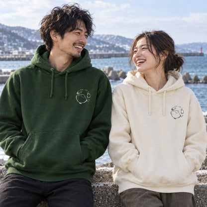 えいみょん 大人用パーカー ペアコーデ（男性アーミーグリーン＋女性ライトベージュ）