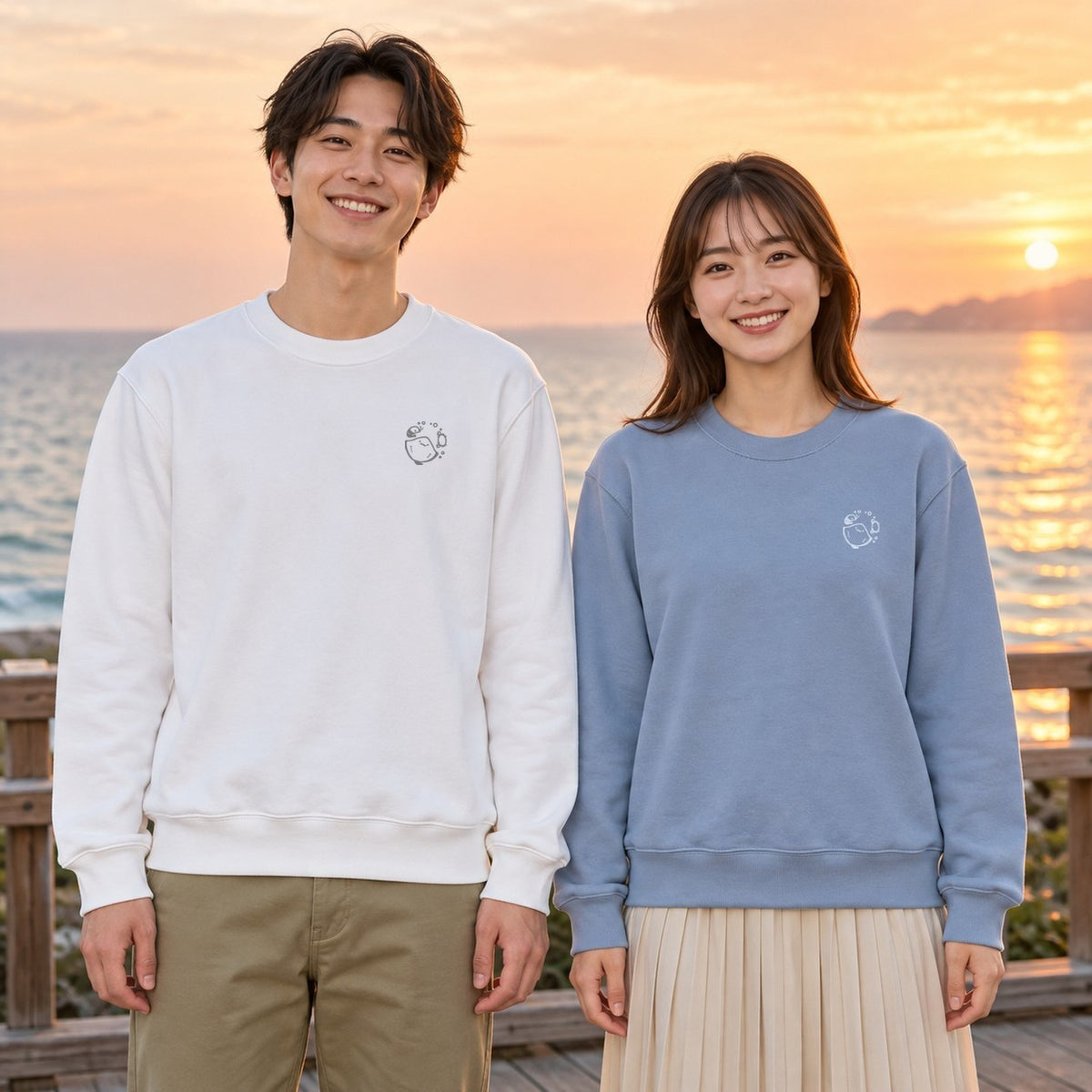 えいみょん トレーナー ペアコーデ（男性ホワイト＋女性アシッドブルー）