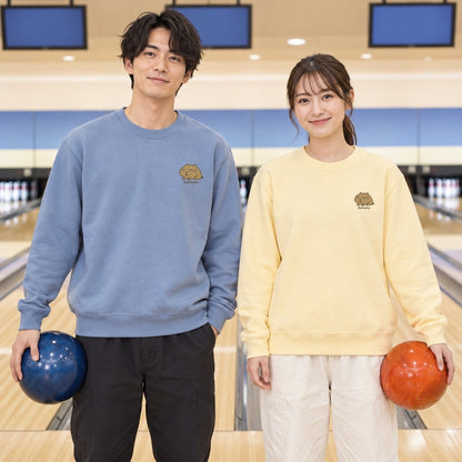 カピバラ「Gununu」トレーナー 色違いのペアコーデ