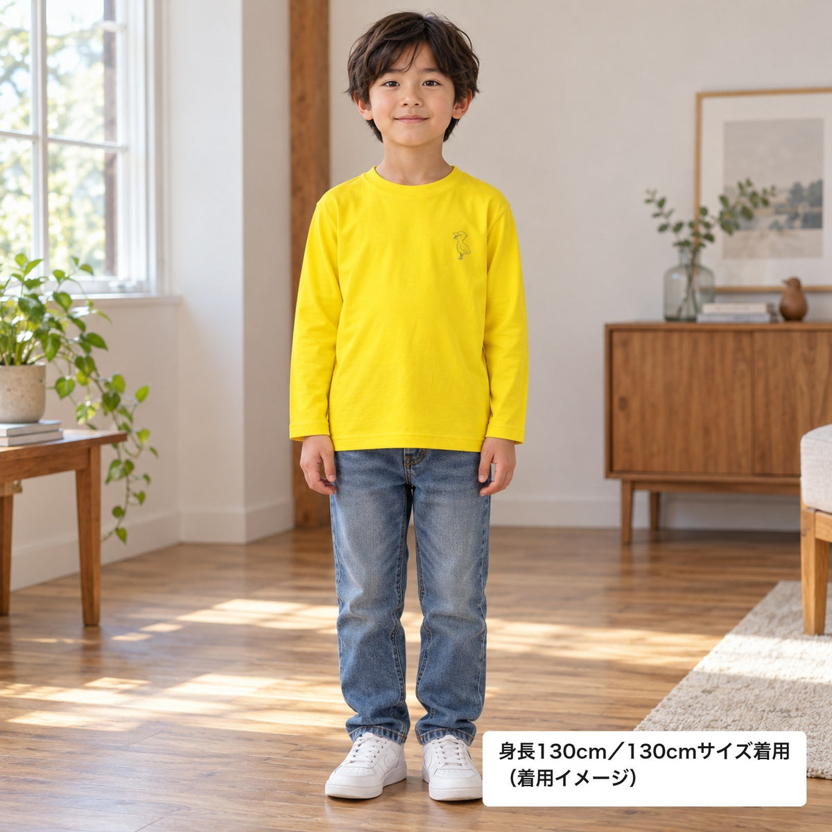 端弘コウ キッズ長袖Tシャツ デイジー 着用全身（身長130cm女の子・130サイズ着用）
