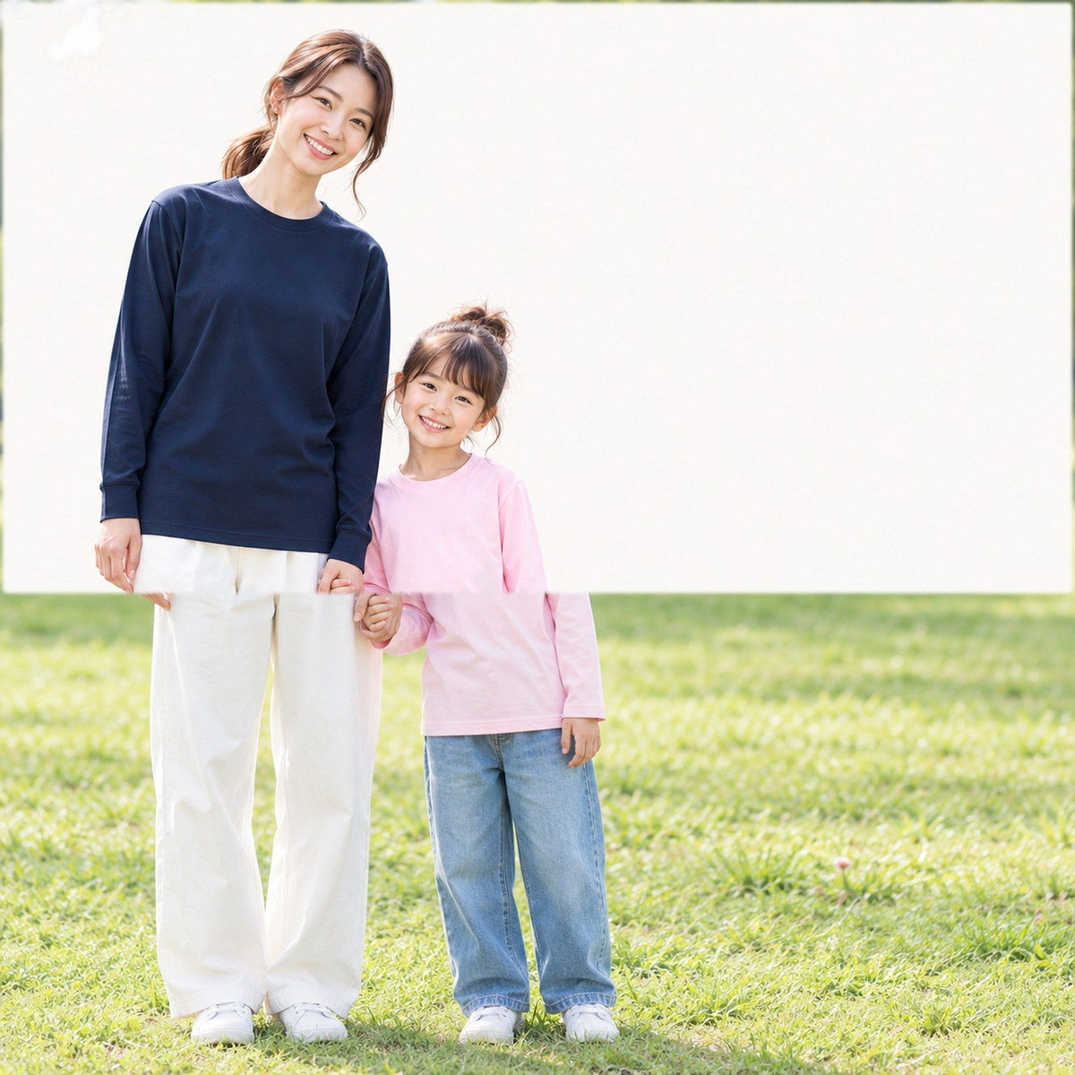 端弘コウ キッズ長袖Tシャツ 親子コーデ（母ネイビー＋娘ライトピンク）