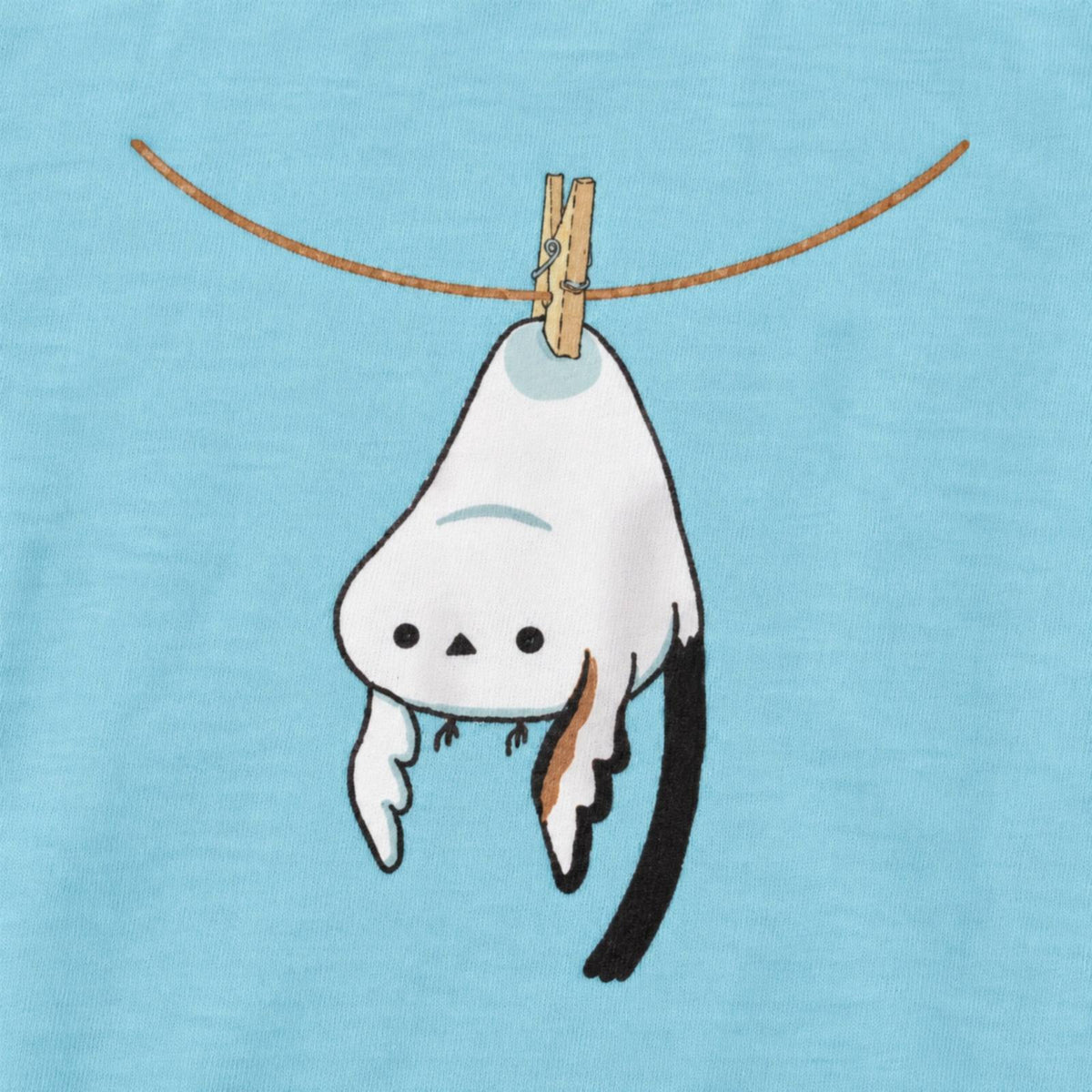 干されちゃったシマエナガ レディースTシャツ プリント接写・天竺の編み目