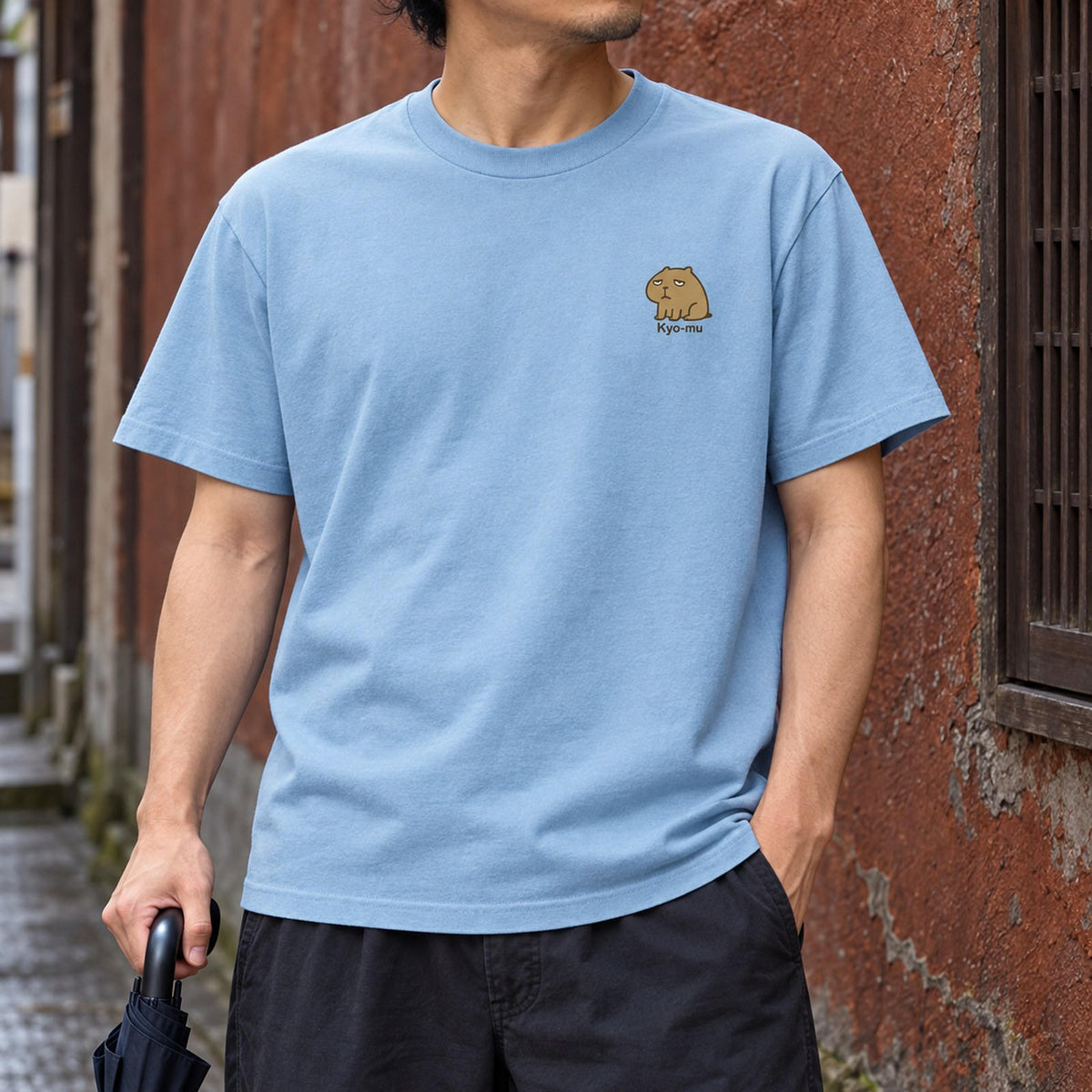 カピバラ ワンポイントTシャツ「Kyo-mu」｜今日は、なにも考えない。