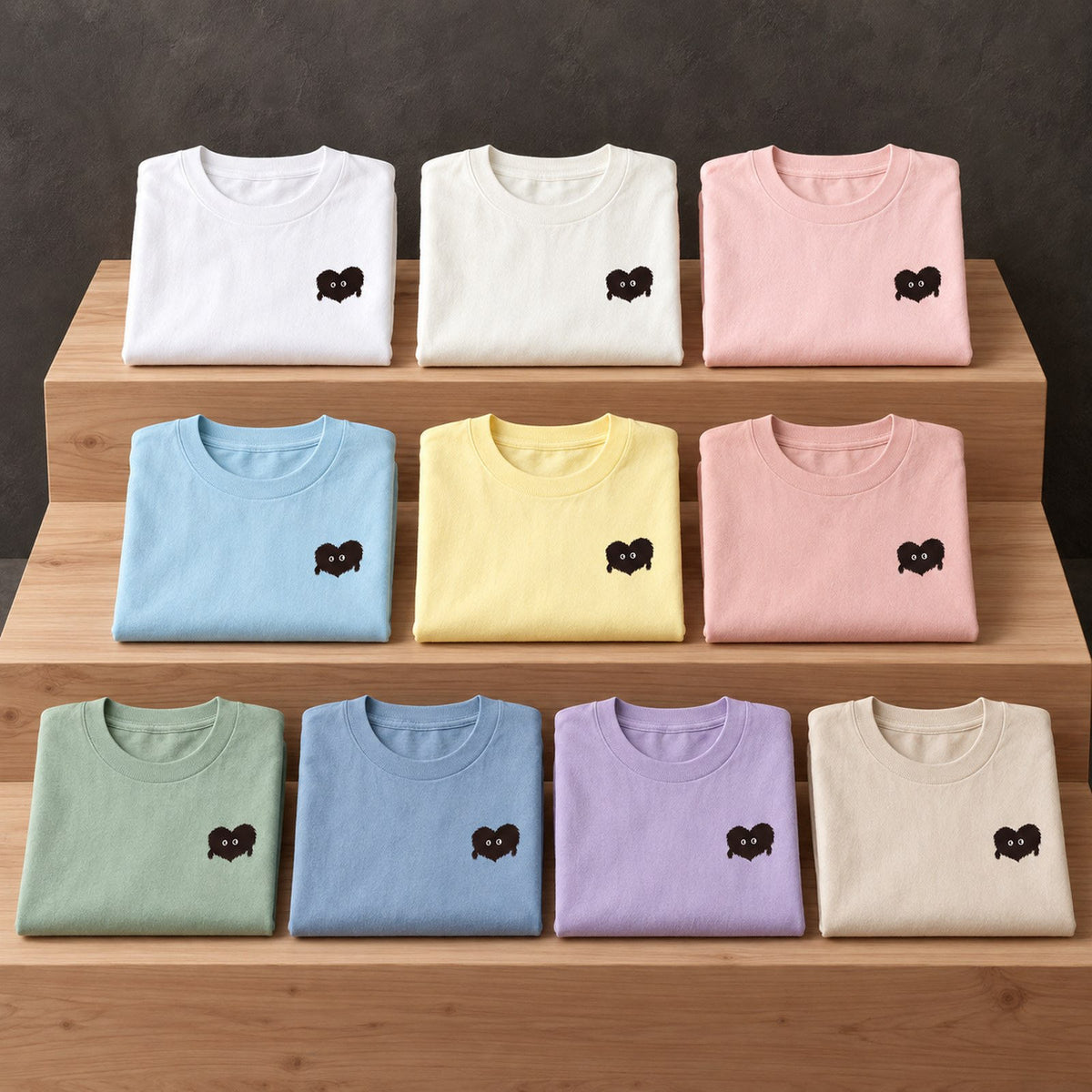 ふわふわハート ワンポイントTシャツ「モフボウ」｜もふもふの、おともだち。