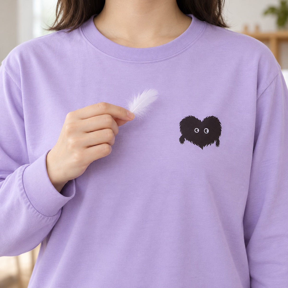 ふわふわハート「モフボウ」ロングTシャツ プリントのアップ（生地と袖口リブ）
