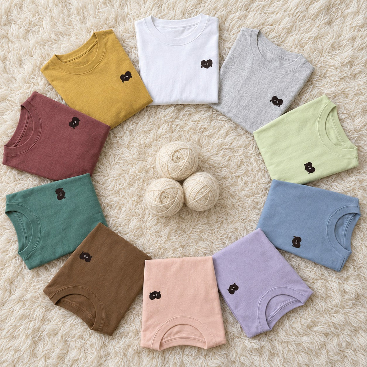ふわふわハート「モフボウ」ロングTシャツ 全10色を並べたところ