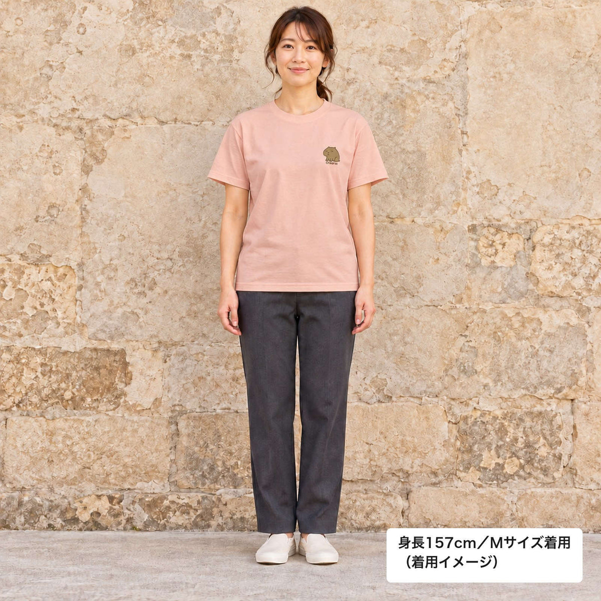 カピバラ ワンポイントTシャツ「Otearai」｜目を閉じて、じっと耐える。