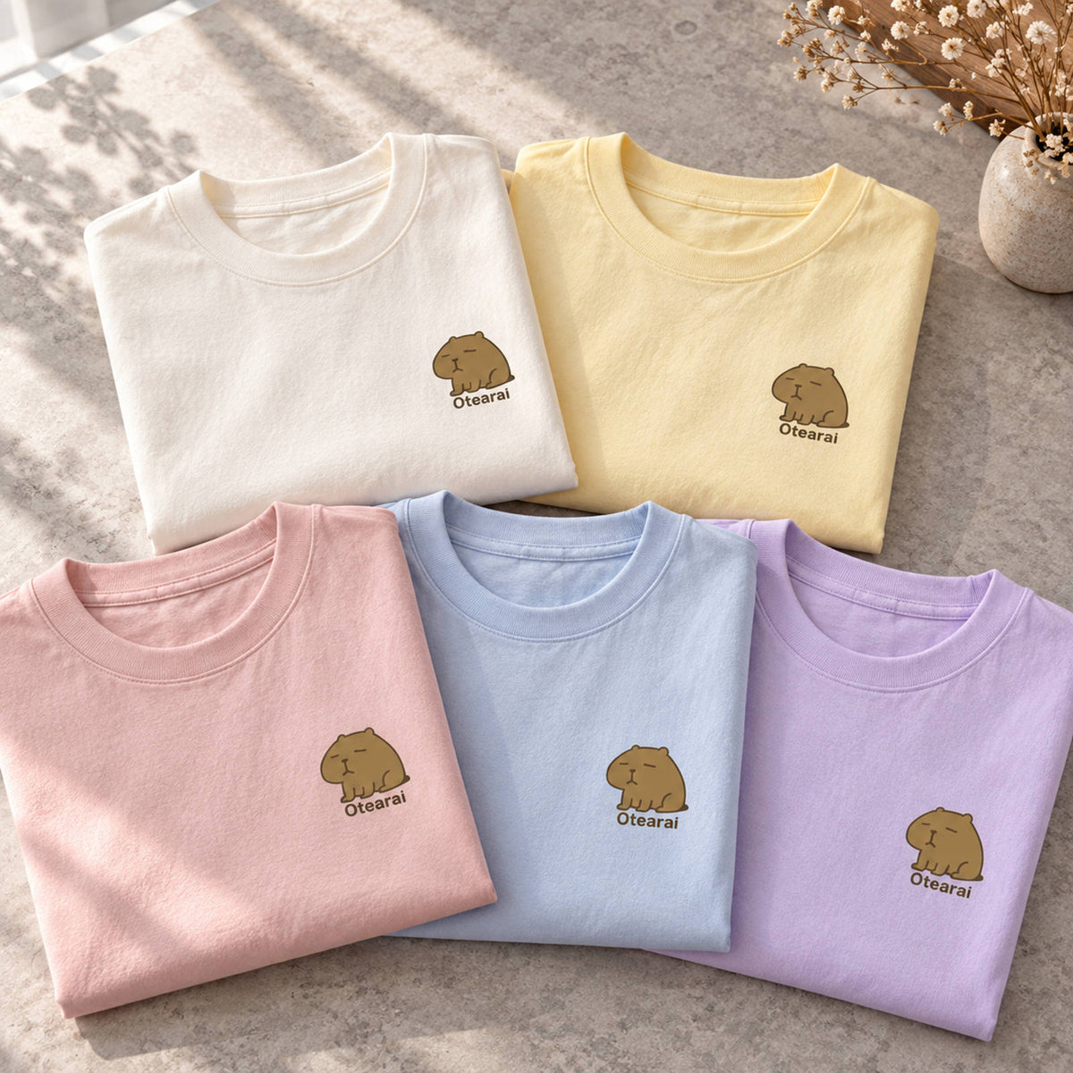 カピバラ ワンポイントTシャツ「Otearai」｜目を閉じて、じっと耐える。