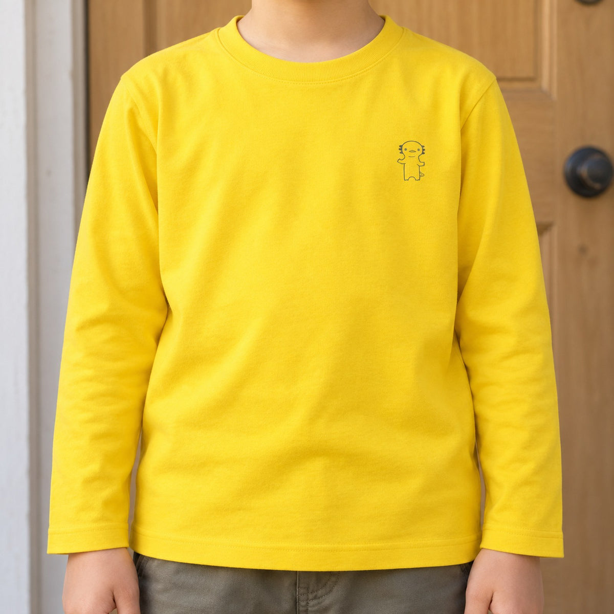 うぱーん（ウーパールーパー）キッズ長袖Tシャツ デイジー 着用アップ サムネイル