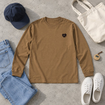 歩くハート「ヨチボウ」ロングTシャツ ダークキャメルのおさんぽコーデ例
